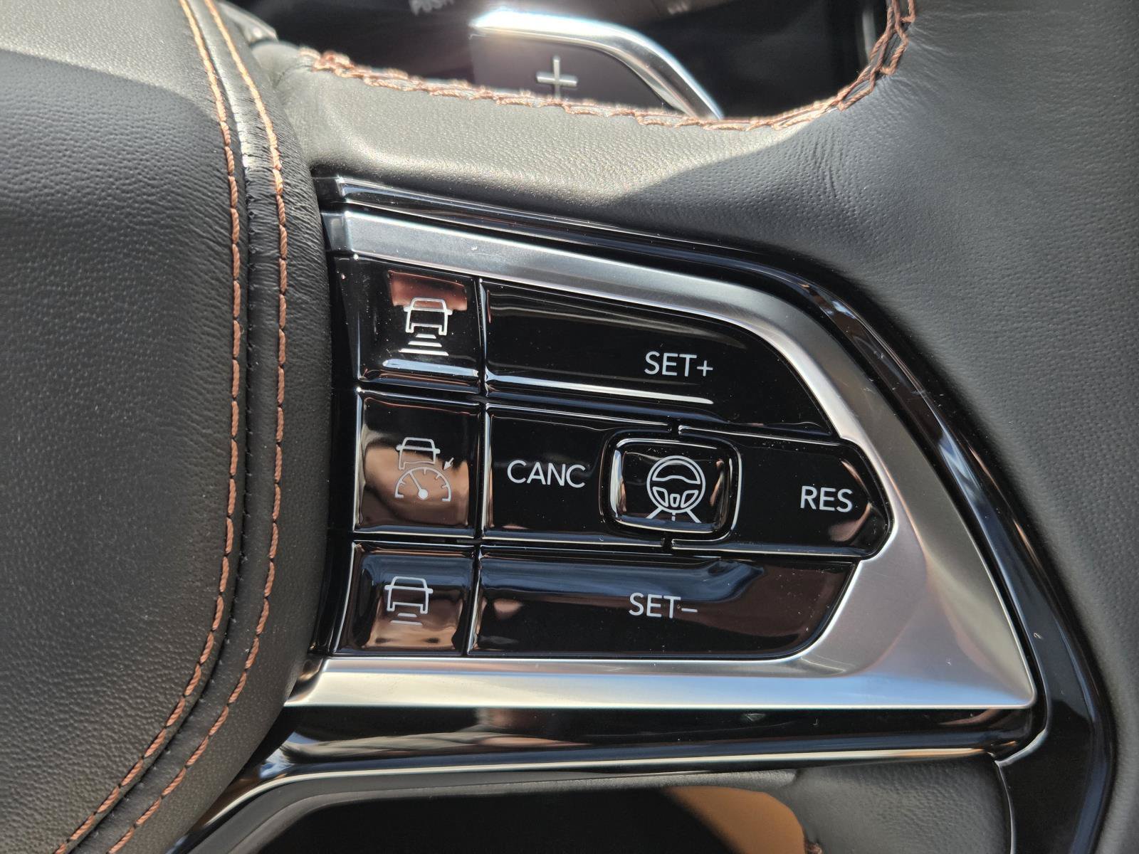 New 2027 Jeep Grand Cherokee Summit AWD/4WD image 16