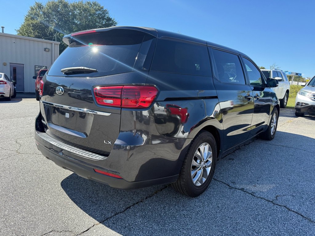 Used 2021 Kia Sedona LX FWD image 7