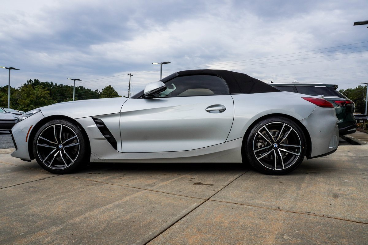 Used 2020 BMW Z4 sDrive30i w/ Executive Package image 6