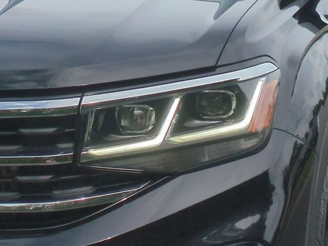 Used 2023 Volkswagen Atlas SEL Premium AWD/4WD image 17
