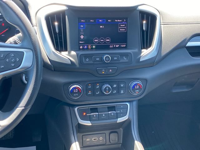 Certified 2024 GMC Terrain SLE w/ Driver Convenience Package FWD image 11