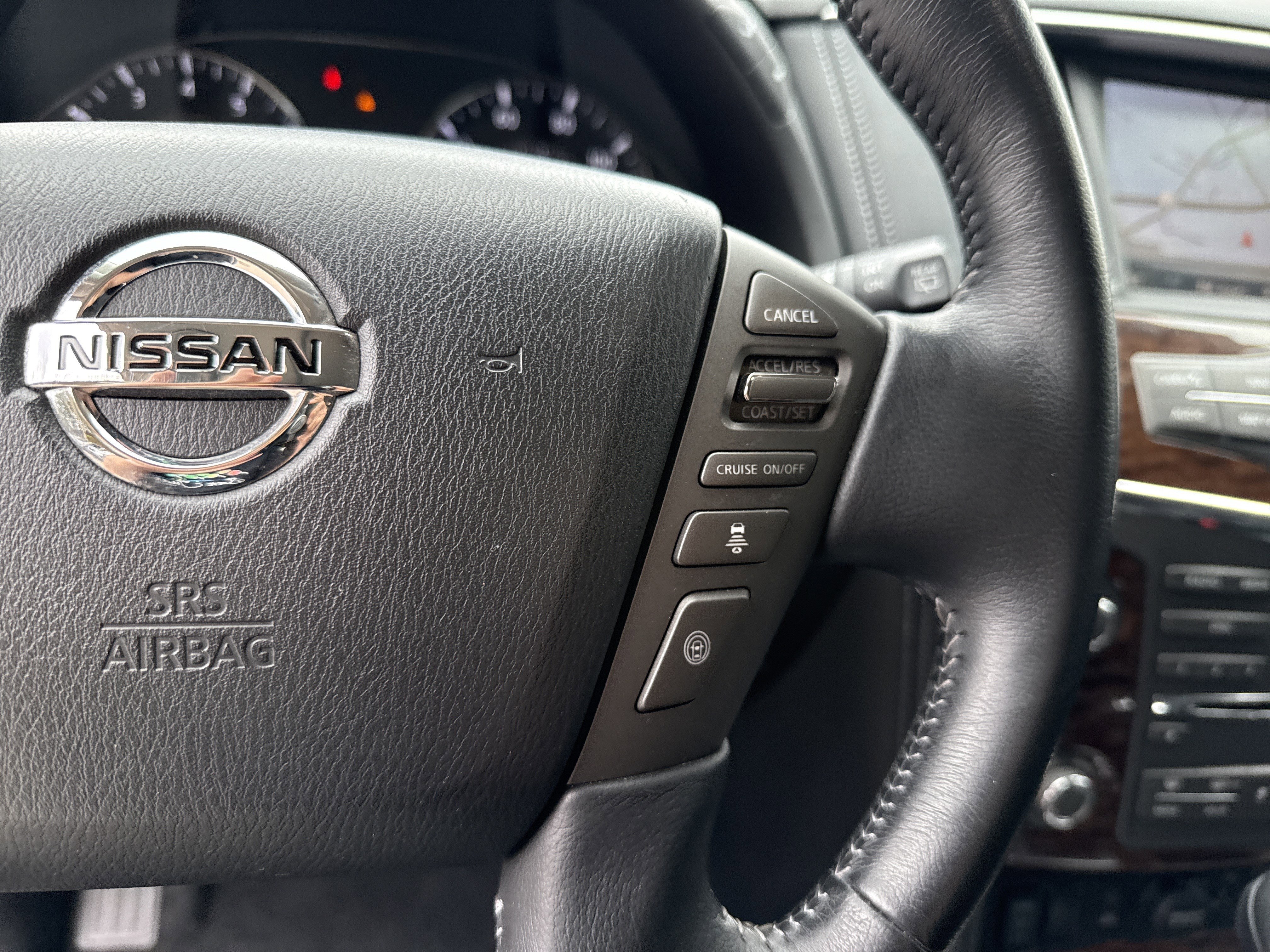 Used 2020 Nissan Armada SL w/ Premium Package AWD/4WD image 25