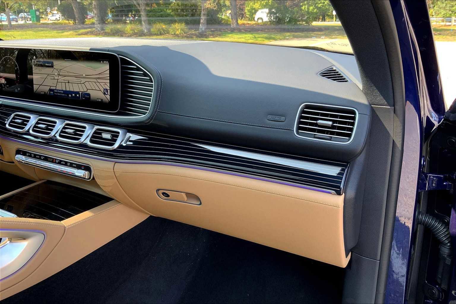 New 2026 Mercedes-Benz GLS 450 4MATIC image 10