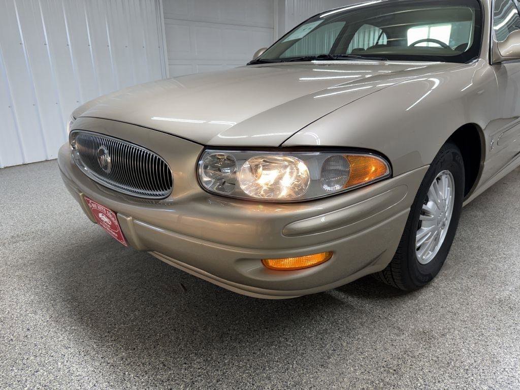 Used 2005 Buick Le Sabre Custom image 10