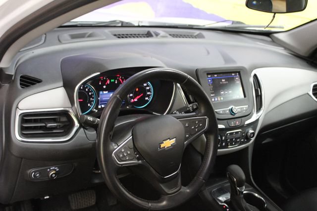 Used 2022 Chevrolet Equinox LT FWD image 14