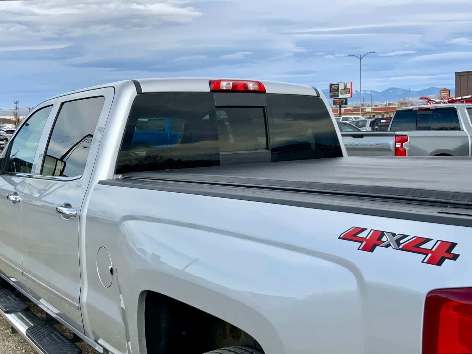 Used 2018 Chevrolet Silverado 1500 LTZ w/ Max Trailering Package image 13