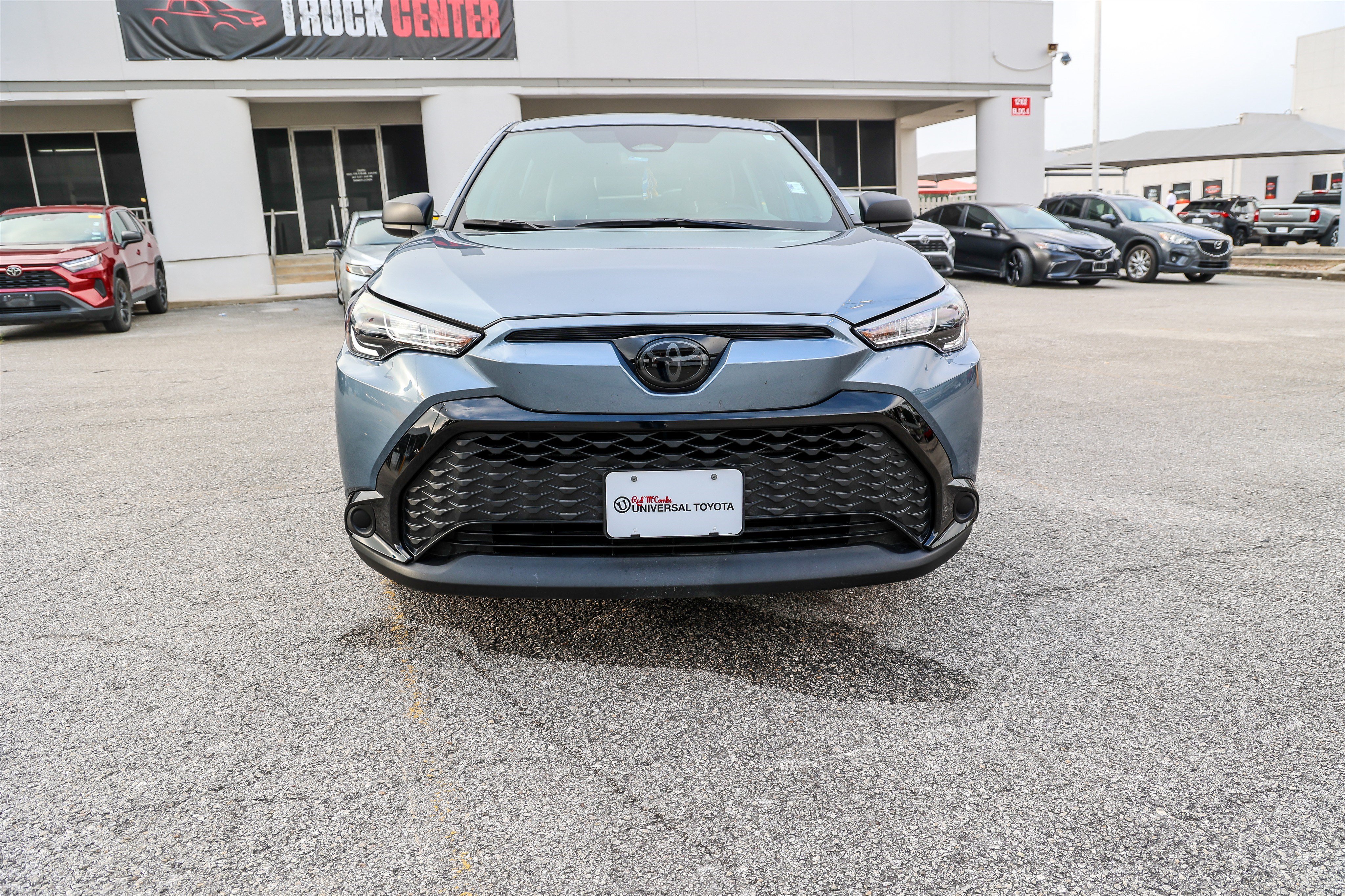 Used 2024 Toyota Corolla Cross AWD Hybrid image 3