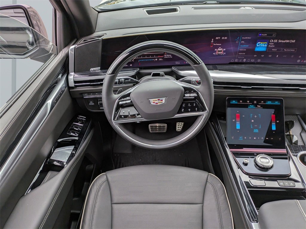 Used 2025 Cadillac Escalade Sport w/ Touring Package image 17