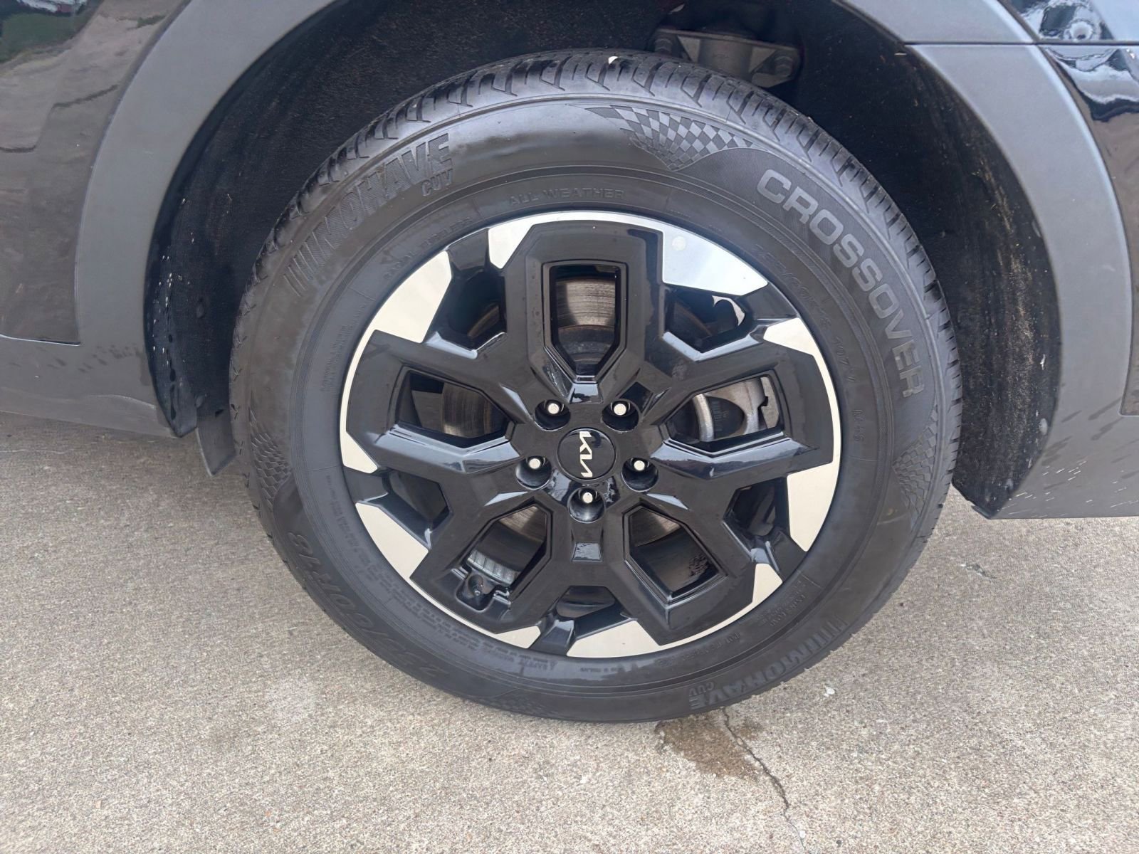 Used 2024 Kia Sorento S FWD image 33