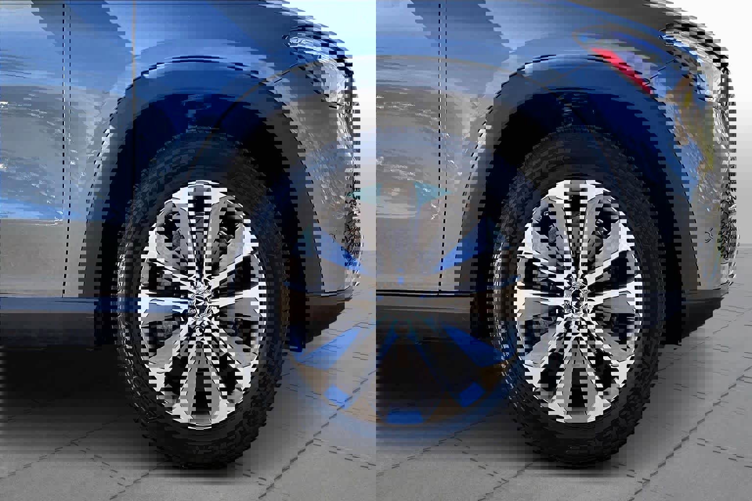 Used 2023 Mercedes-Benz GLE 350 4MATIC image 10