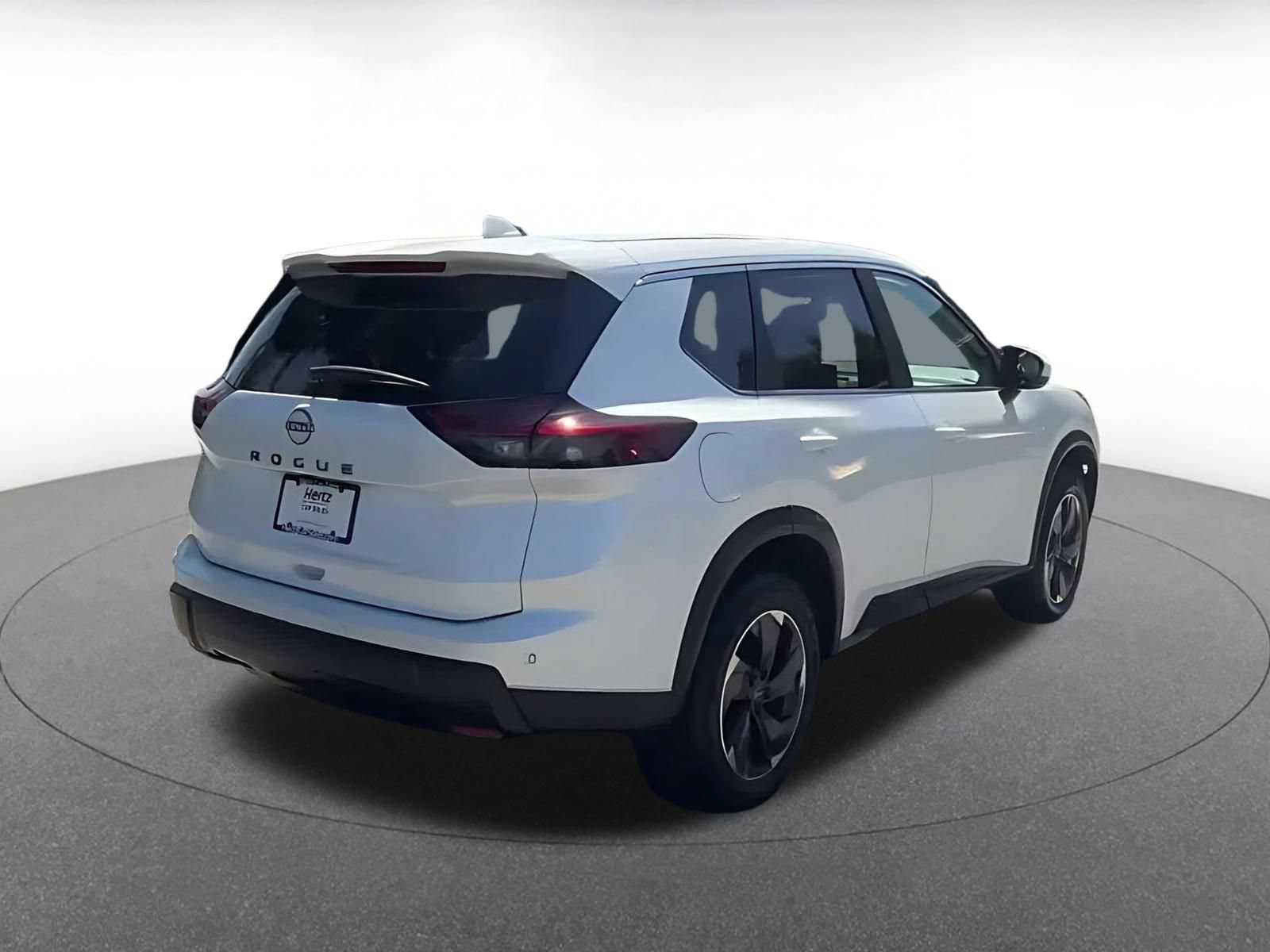 Used 2025 Nissan Rogue SV FWD image 13