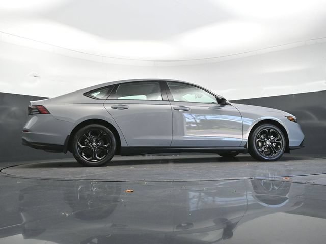 Certified 2025 Honda Accord SE image 27