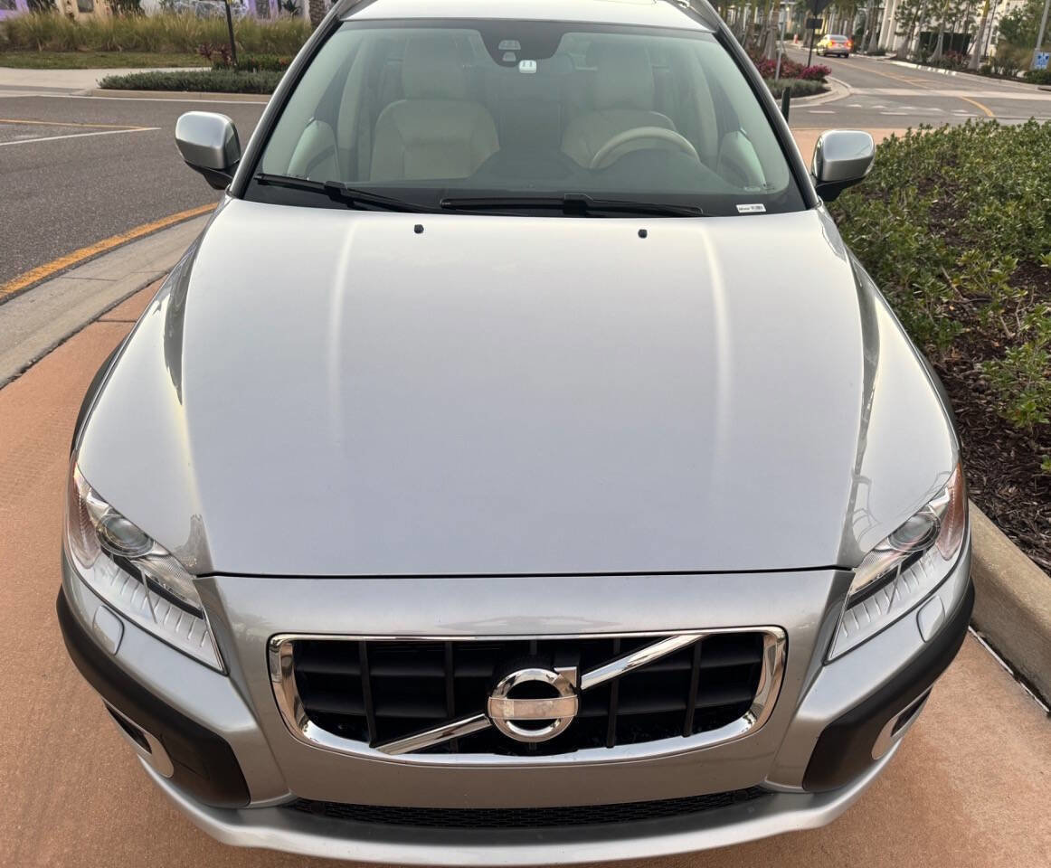 Used 2013 Volvo XC70 3.2 image 13