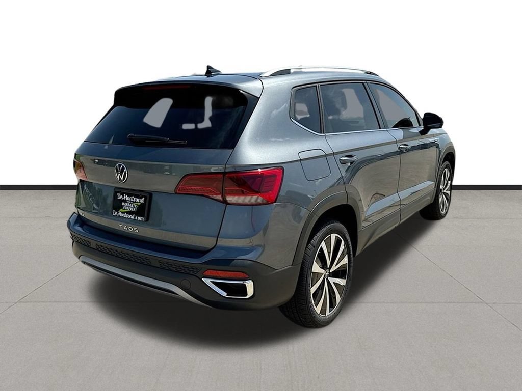 Used 2024 Volkswagen Taos SE FWD image 6