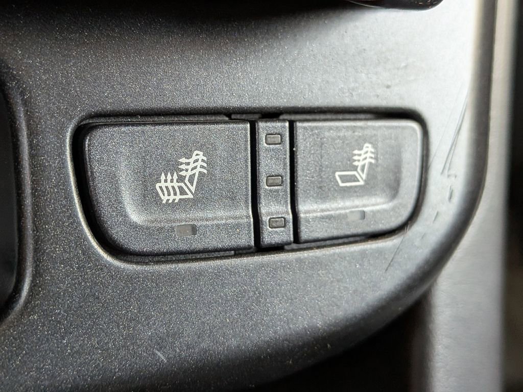 Used 2016 GMC Canyon SLT w/ Trailering Package image 22