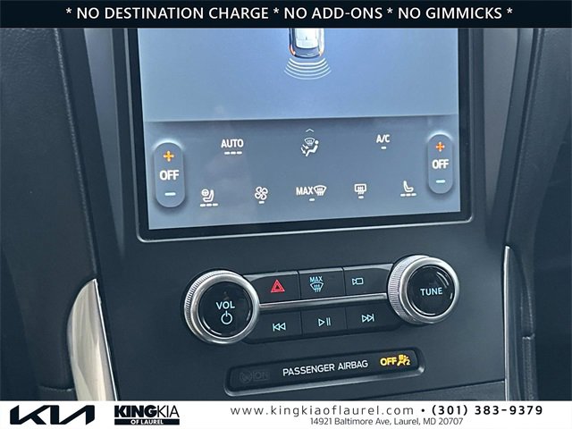 Used 2022 Ford Edge Titanium image 5