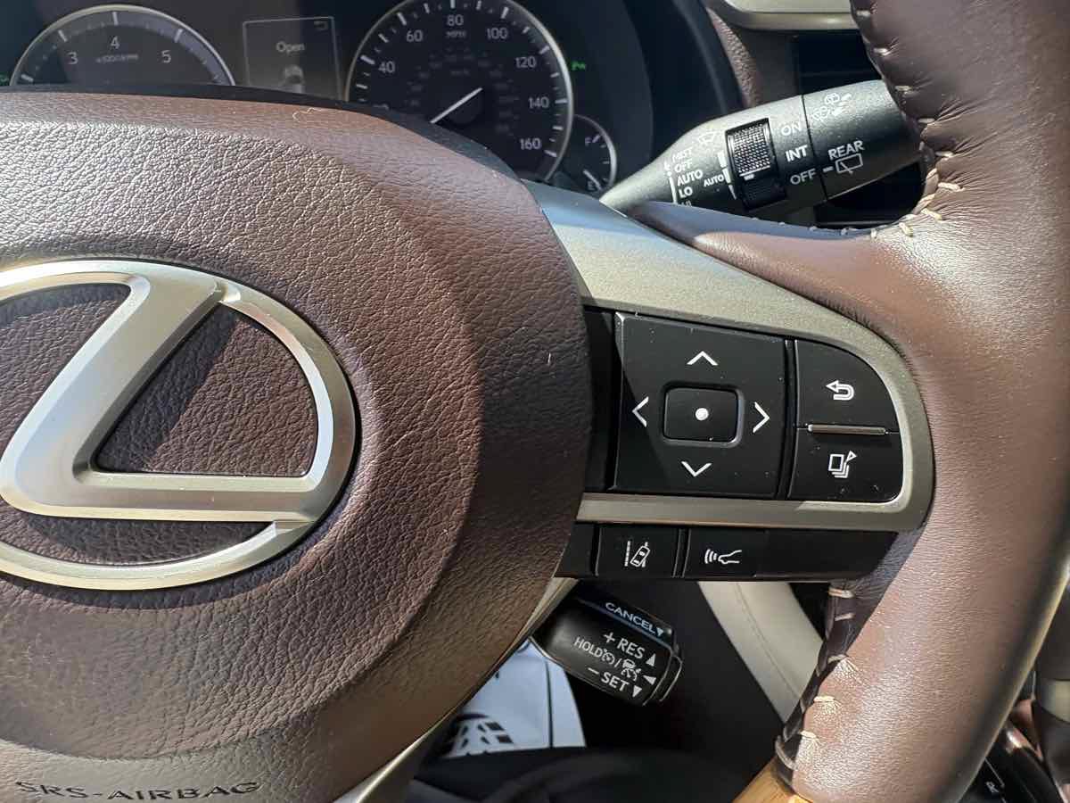 Used 2017 Lexus RX 350 FWD w/ Premium Package image 33