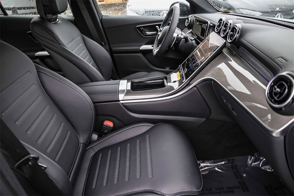 Used 2024 Mercedes-Benz GLC 43 AMG 4MATIC image 21