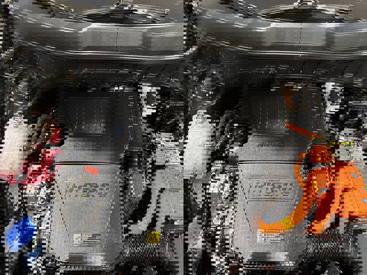 Used 2023 Kia Niro EX image 26