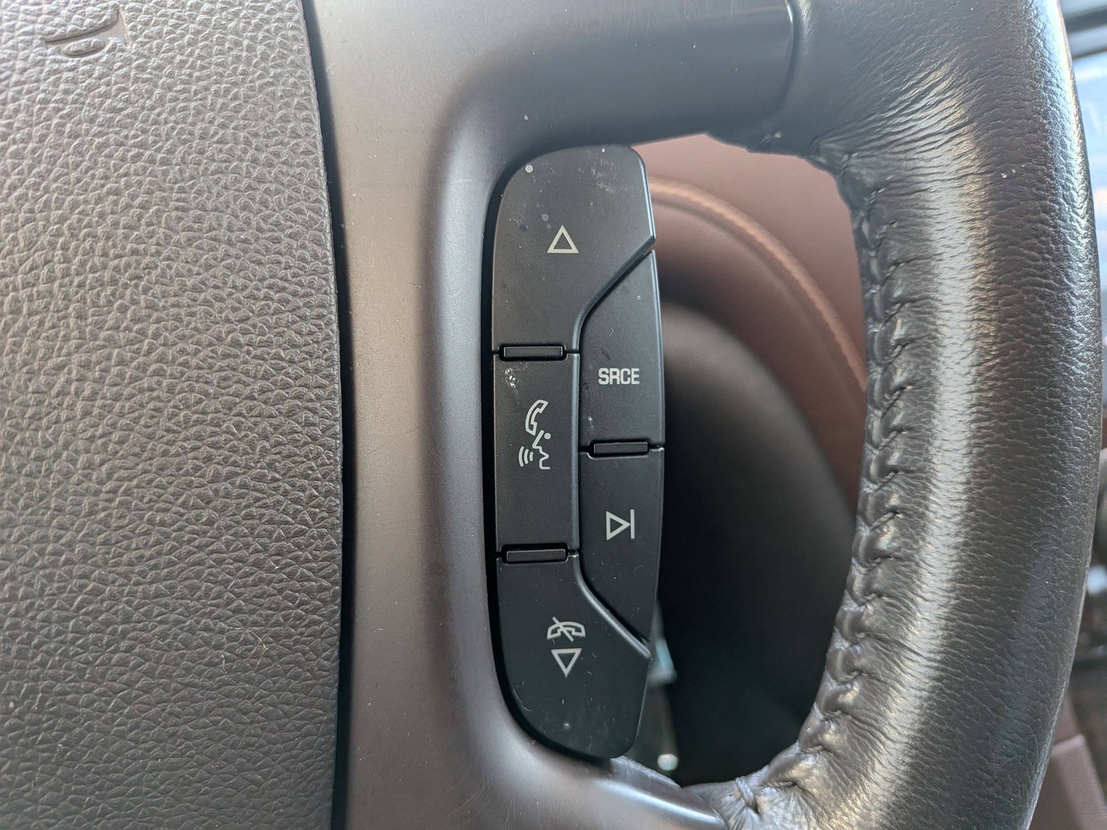 Used 2013 Buick Enclave Premium image 15