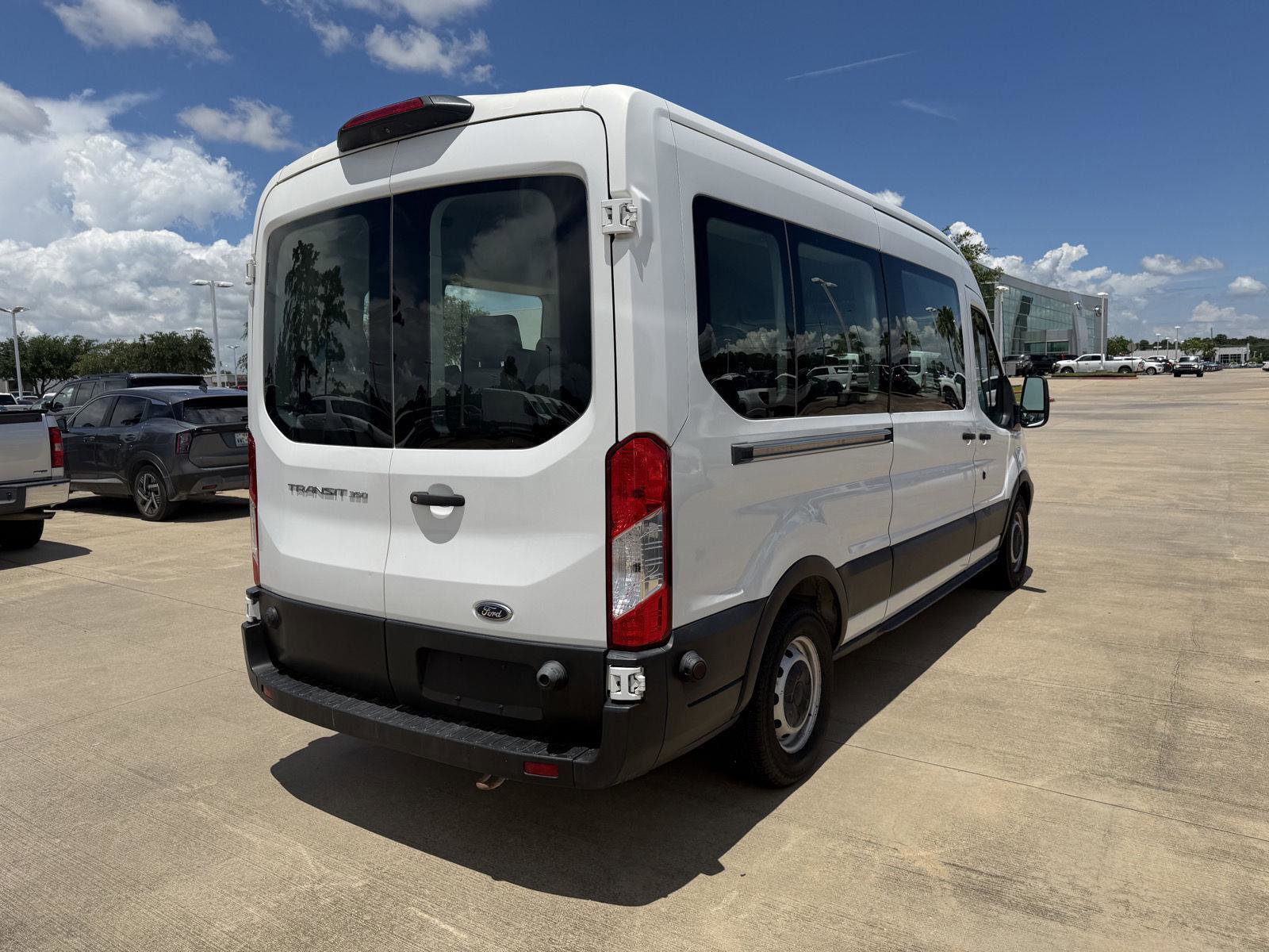 Used 2019 Ford Transit 350 XL RWD image 5