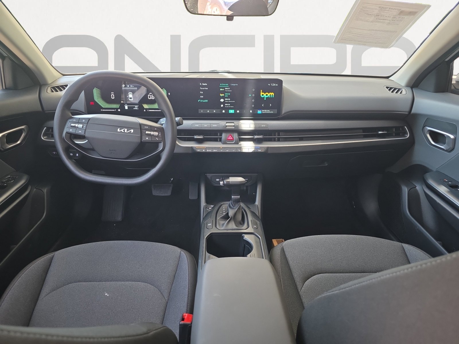 Certified 2025 Kia K4 FWD image 2