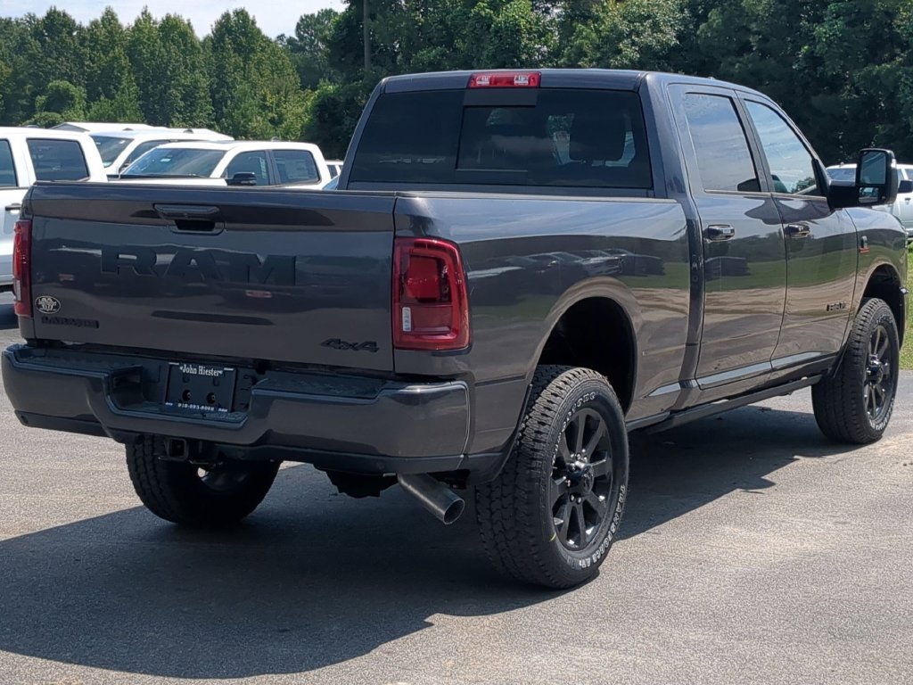 New 2026 RAM 2500 Laramie w/ Night Edition AWD/4WD image 4