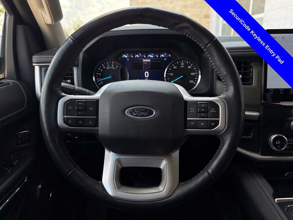 Used 2024 Ford Expedition XLT AWD/4WD image 13