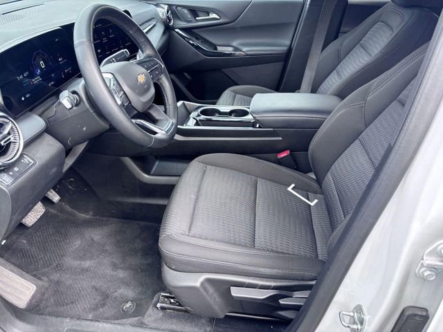 Used 2025 Chevrolet Equinox LT FWD image 15