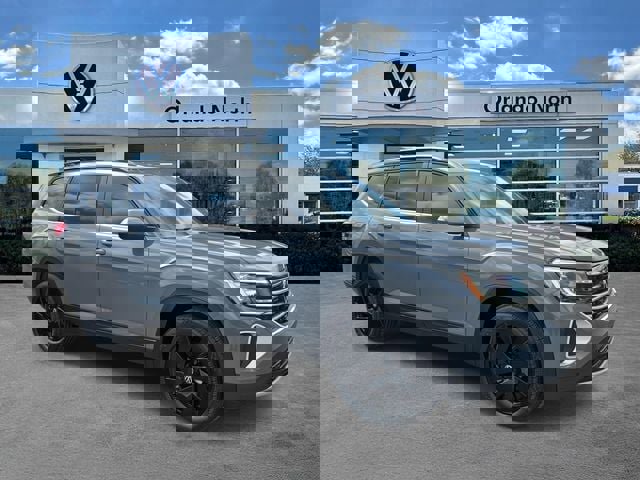 New 2026 Volkswagen Atlas SE