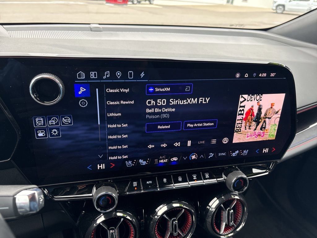 Used 2024 Chevrolet Blazer EV RS image 27