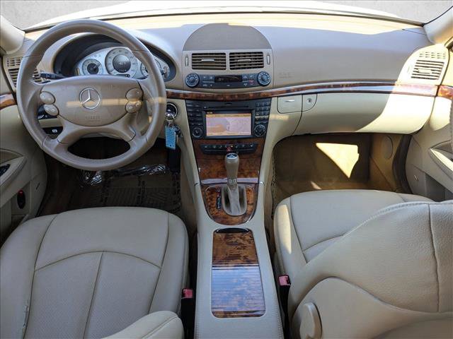 Used 2009 Mercedes-Benz E 350 Sedan image 18