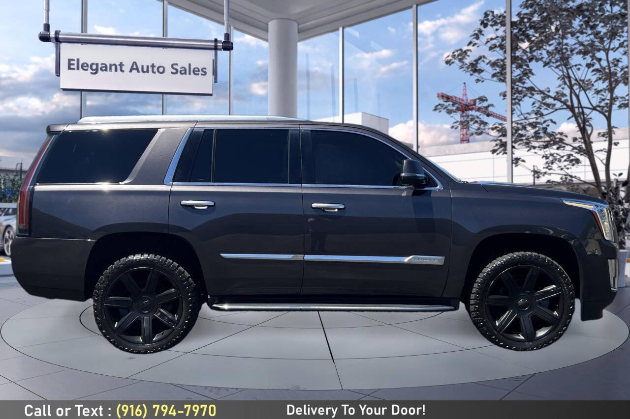 Used 2016 Cadillac Escalade Luxury AWD/4WD image 4