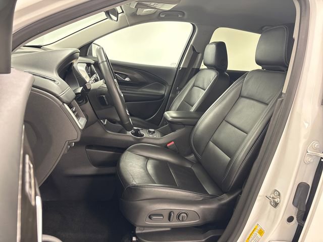 Used 2024 GMC Terrain SLT image 9