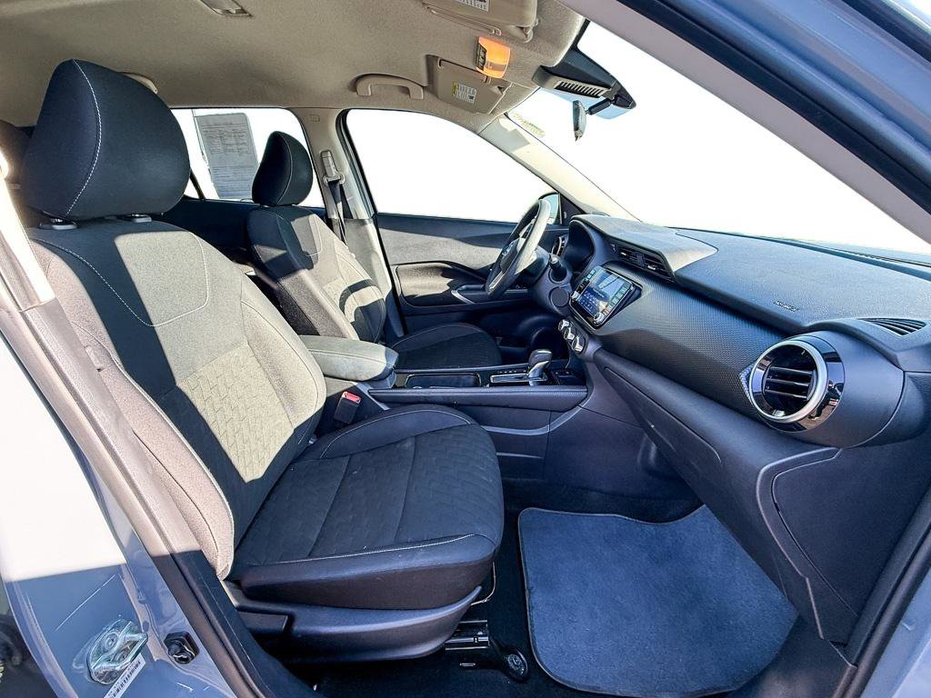 Used 2023 Nissan Kicks SV image 20