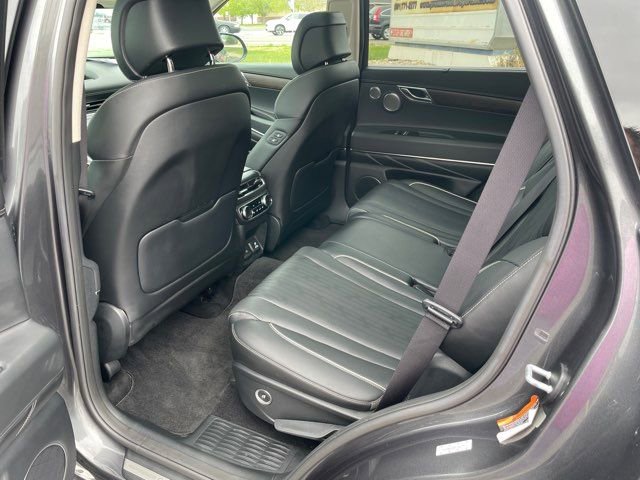 Used 2021 Genesis GV80 2.5T w/ Prestige Package 04 AWD/4WD image 16