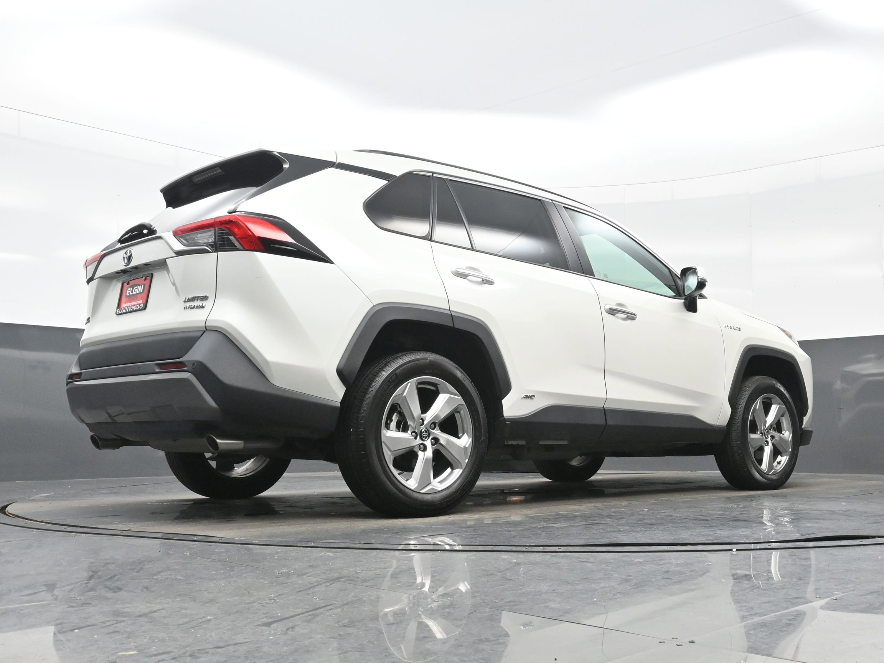 Used 2021 Toyota RAV4 Limited image 33