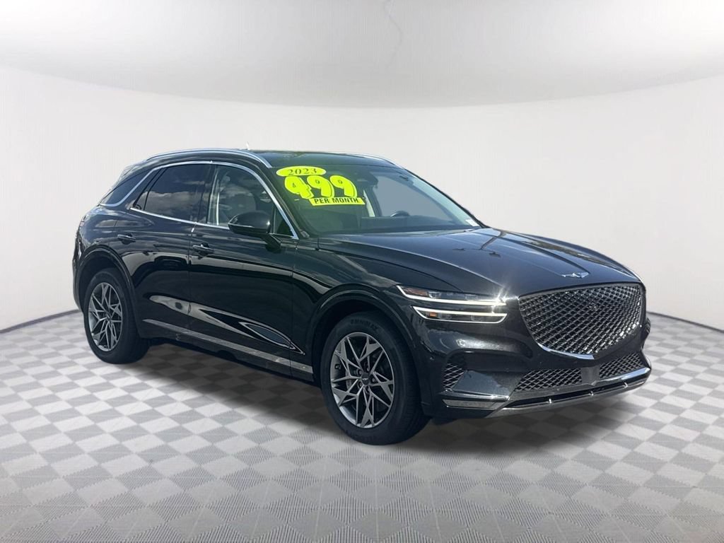 Used 2023 Genesis GV70 2.5T w/ Advanced Package AWD/4WD image 3