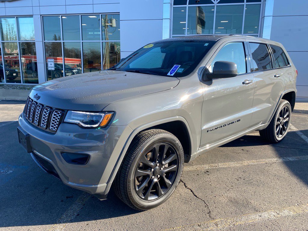 Used 2022 Jeep Grand Cherokee Laredo X