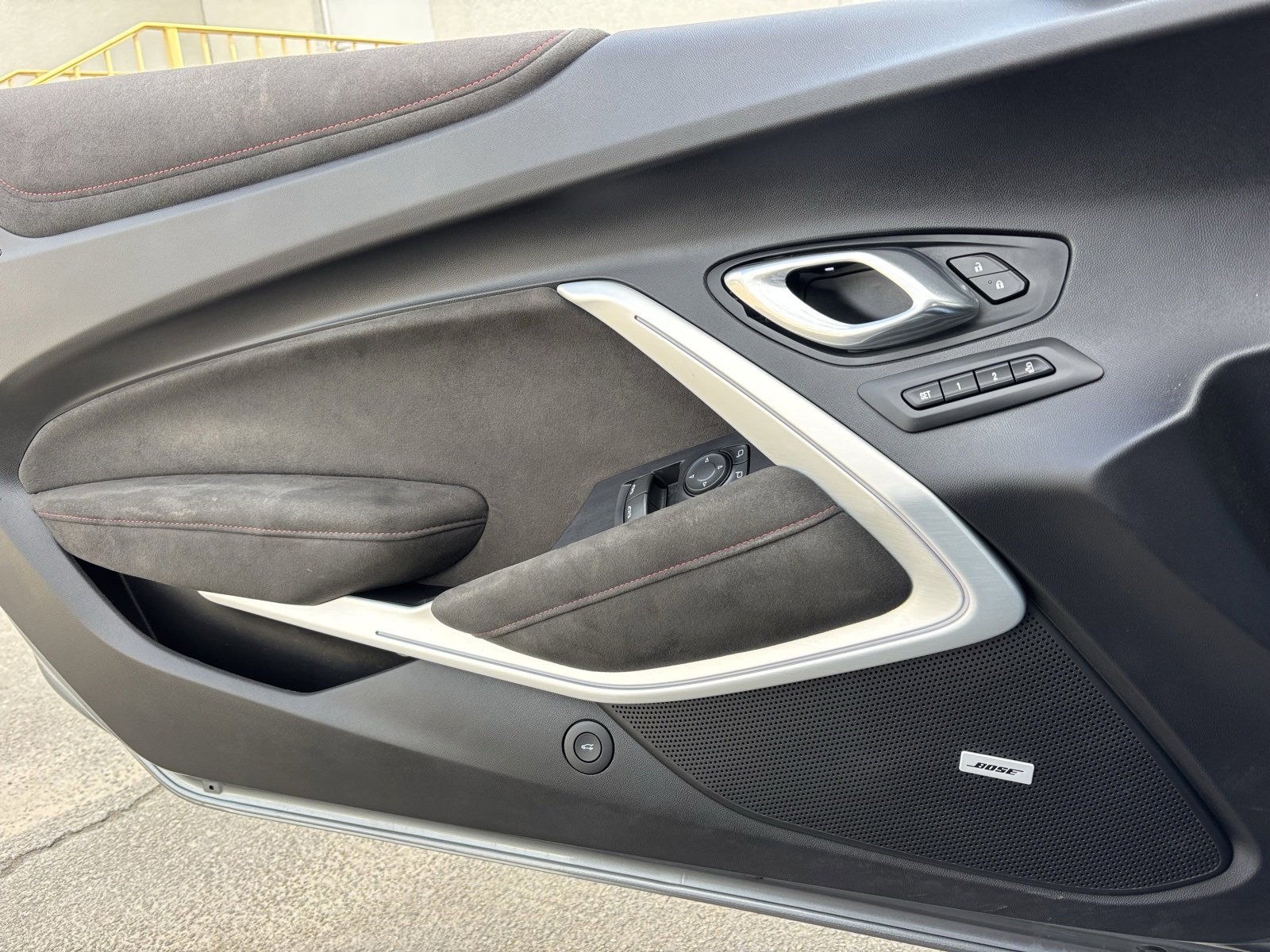 Used 2021 Chevrolet Camaro ZL1 image 17