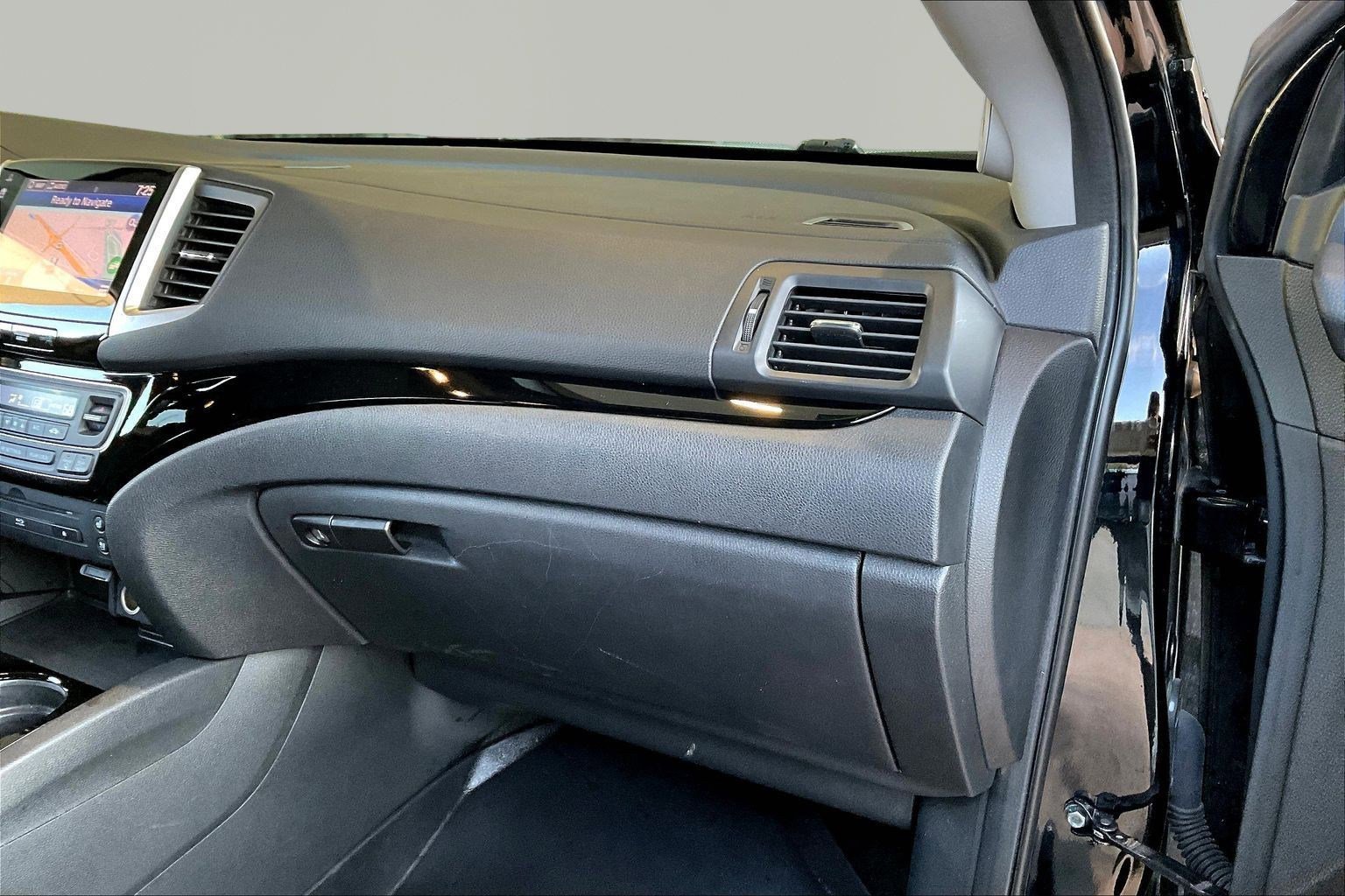 Used 2017 Honda Pilot Elite image 27