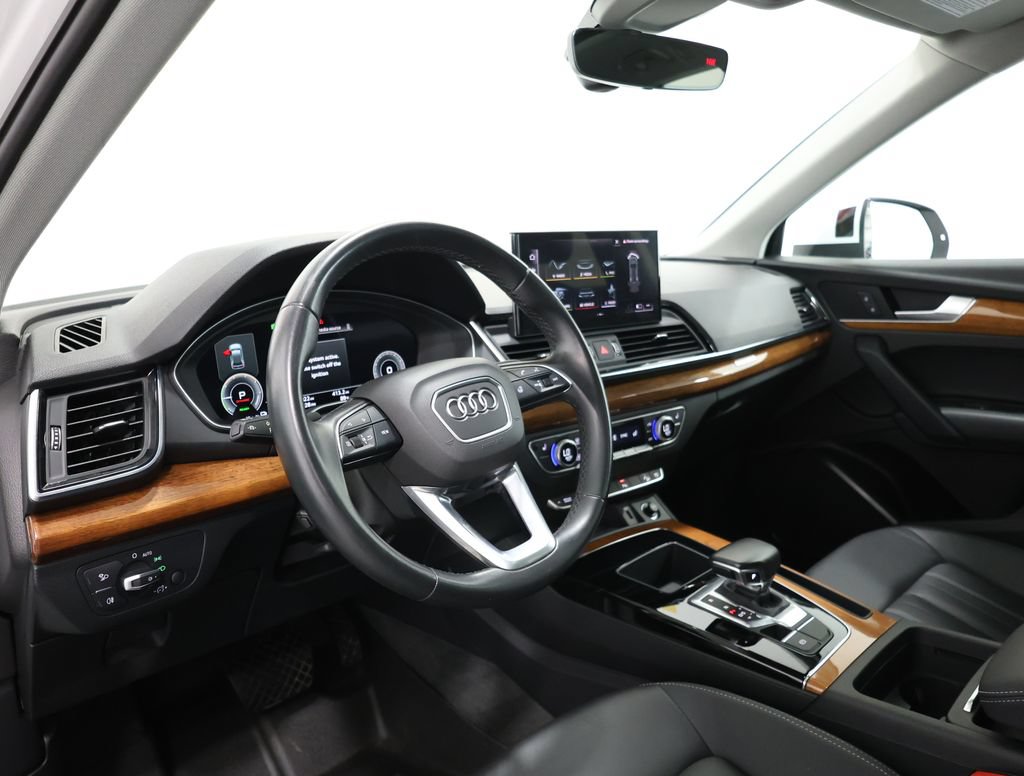 Used 2021 Audi Q5 e Premium w/ Convenience Package AWD/4WD image 15
