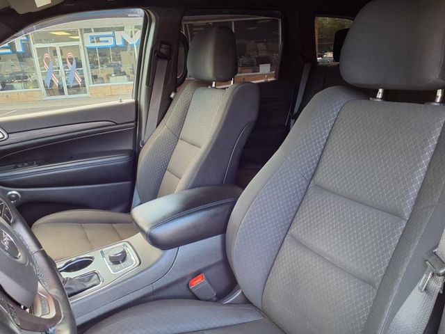 Used 2019 Jeep Grand Cherokee Laredo image 7