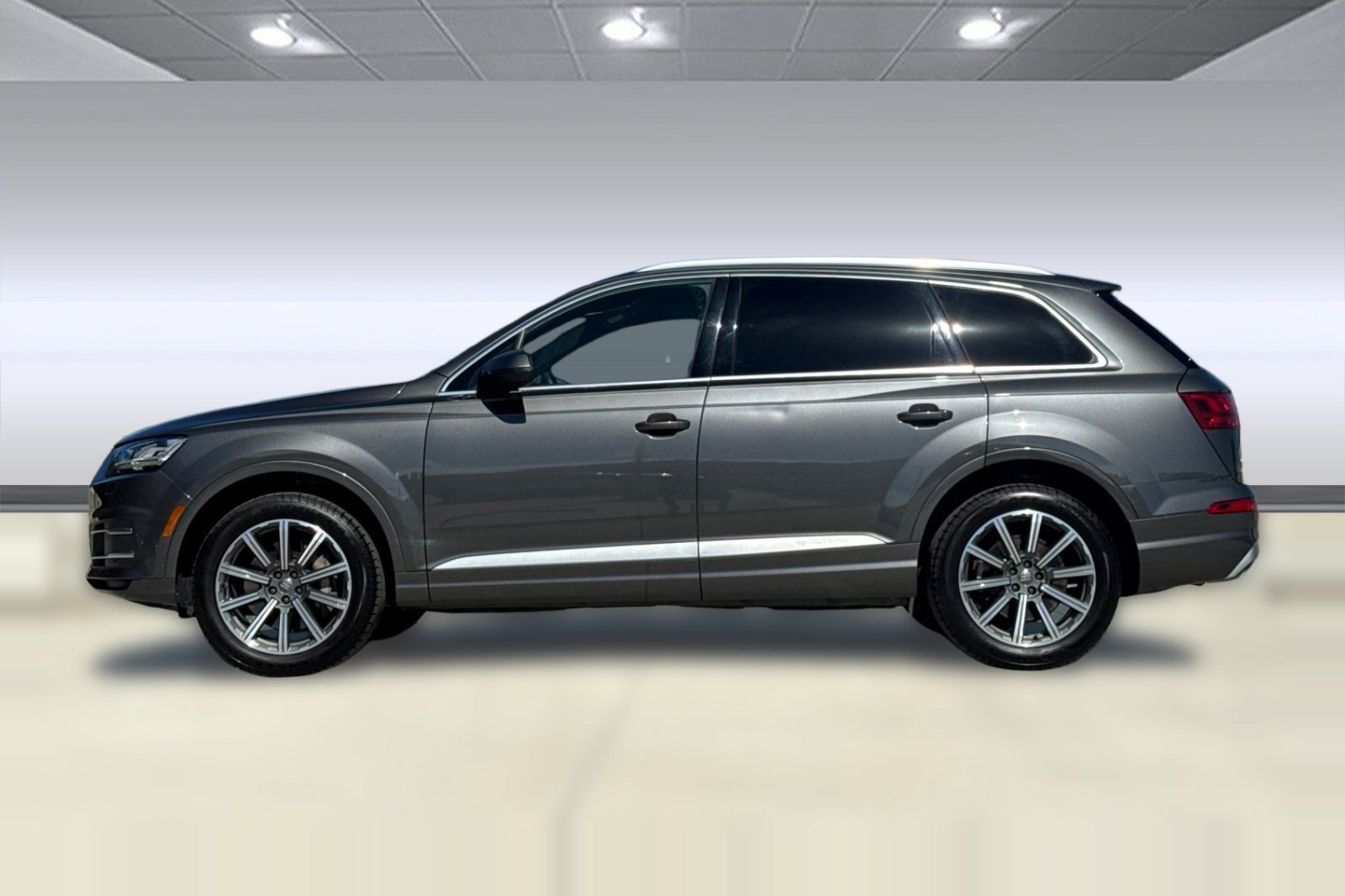 Used 2019 Audi Q7 2.0T Premium Plus AWD/4WD image 2