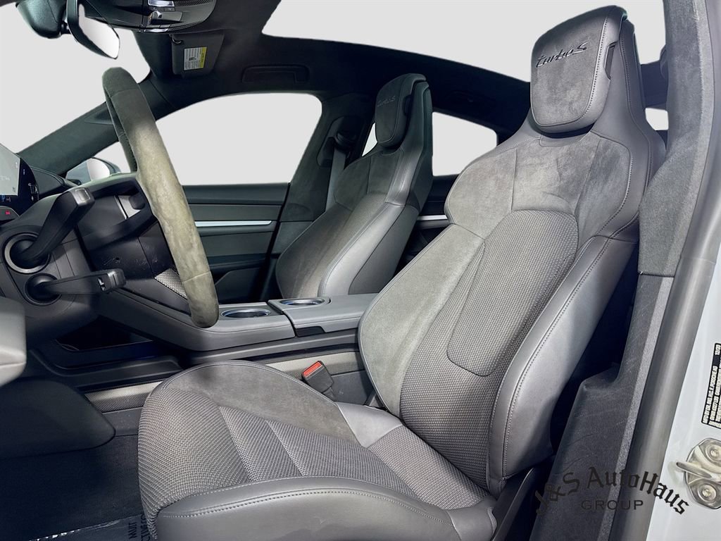 Used 2021 Porsche Taycan Turbo S image 11