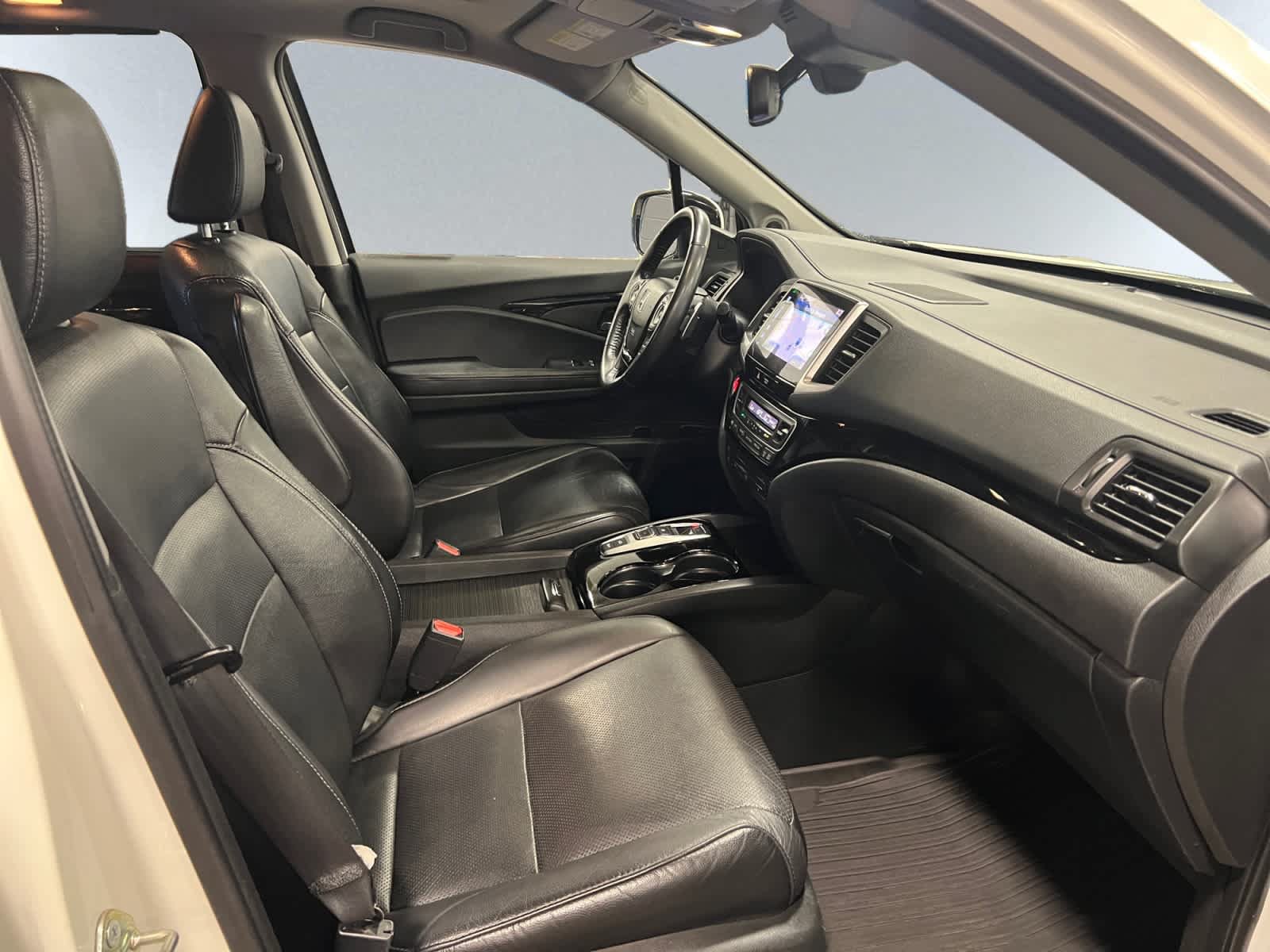 Used 2016 Honda Pilot Elite image 20