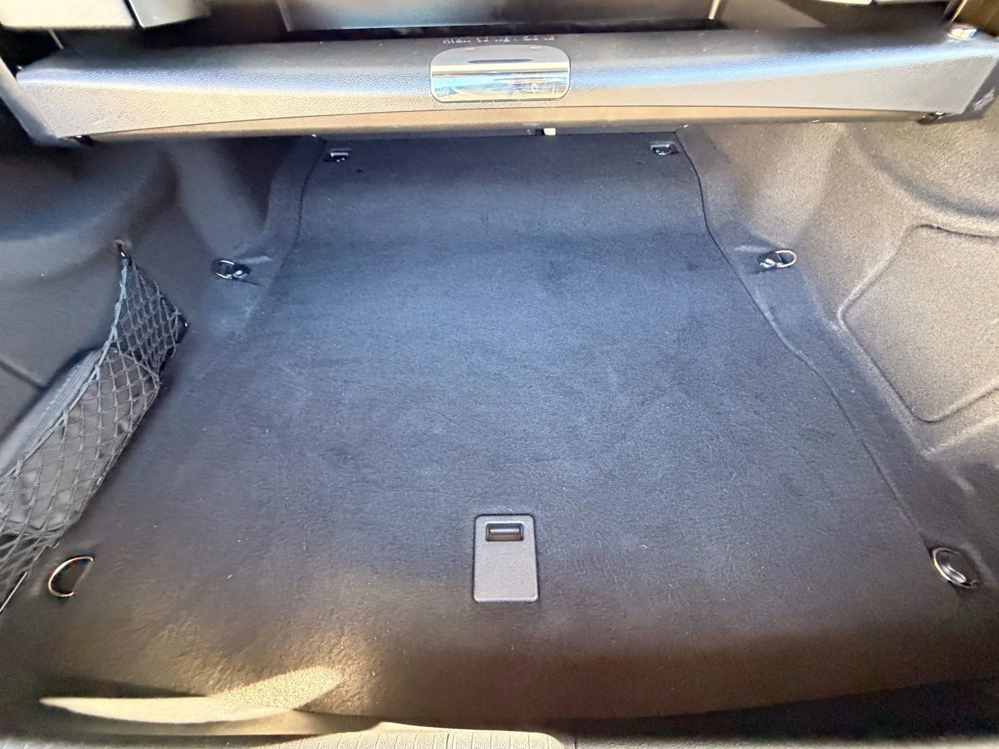 Used 2015 Mercedes-Benz E 350 4MATIC Sedan image 69