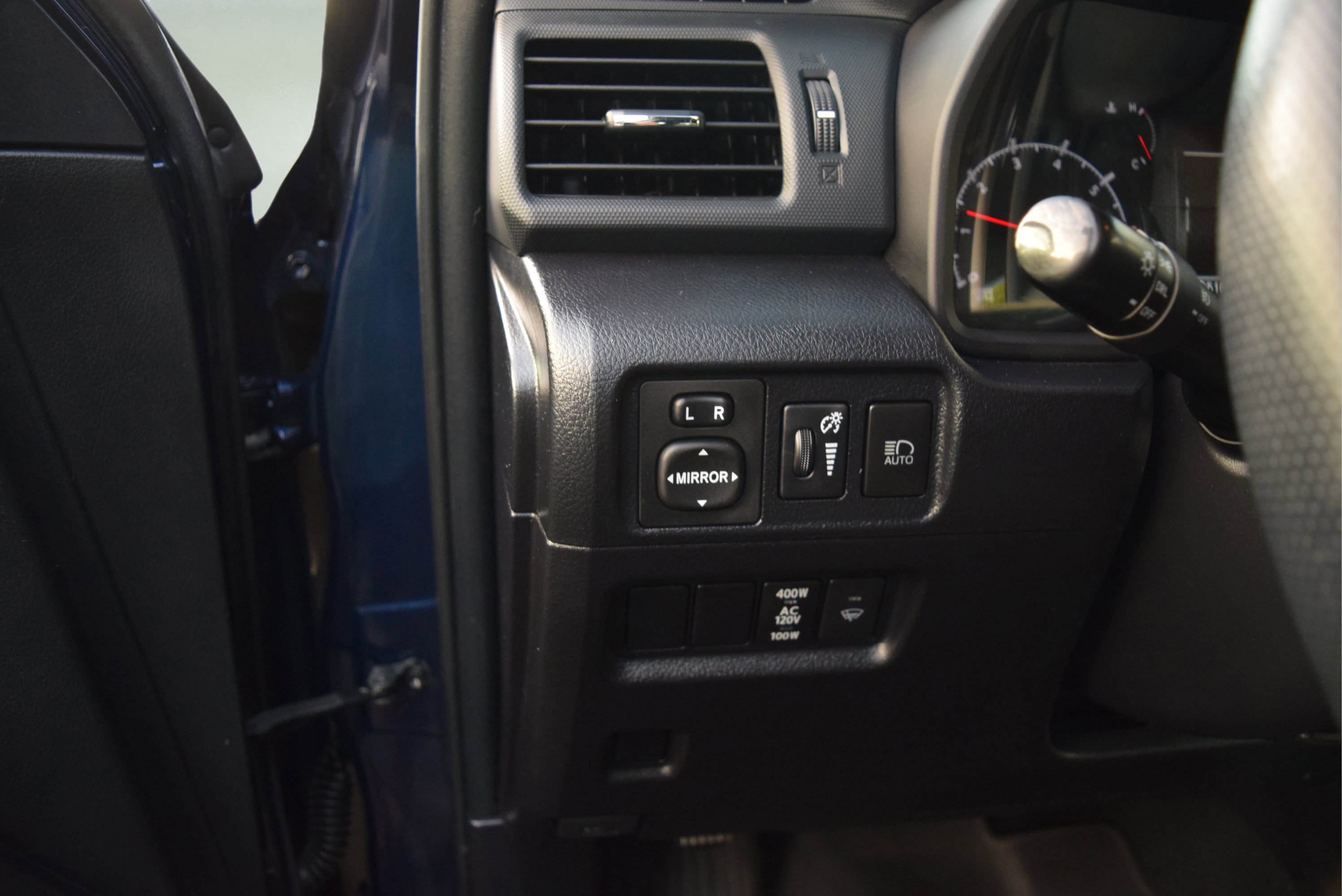 Used 2022 Toyota 4Runner SR5 image 10