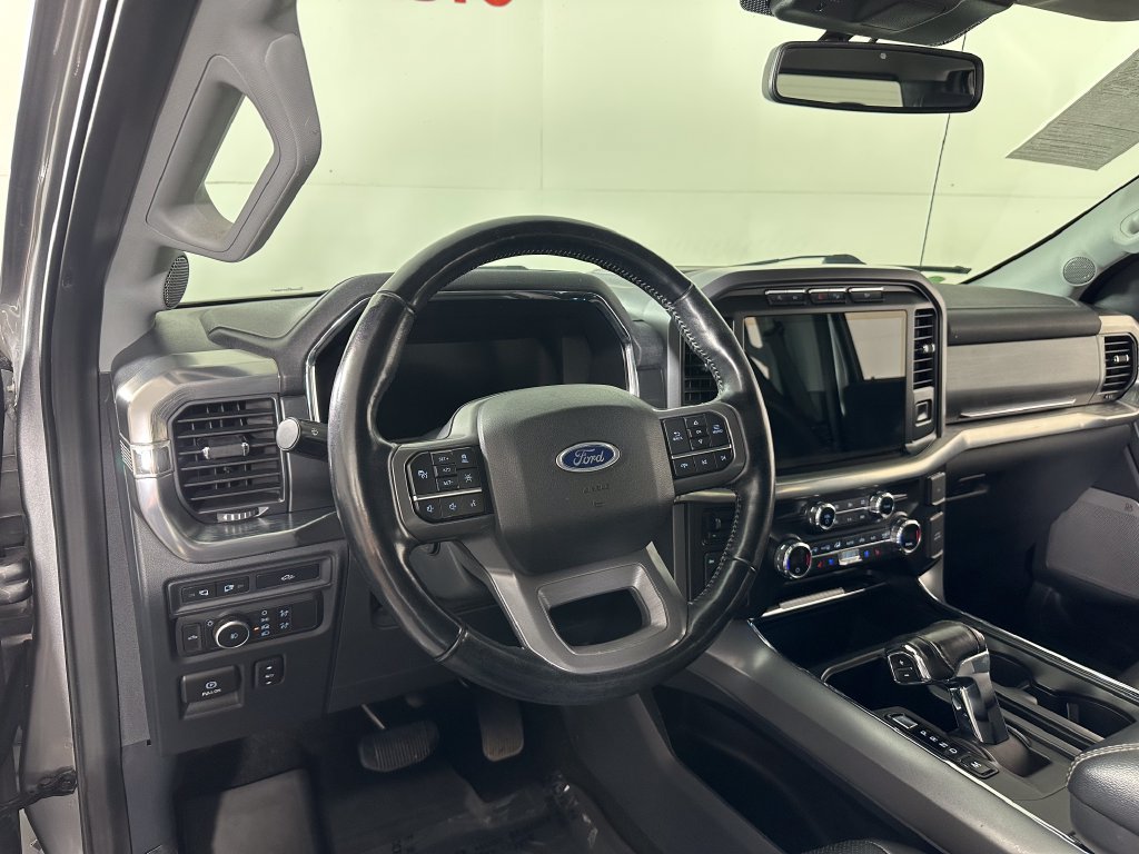Used 2021 Ford F150 Lariat w/ Equipment Group 502A High AWD/4WD image 16
