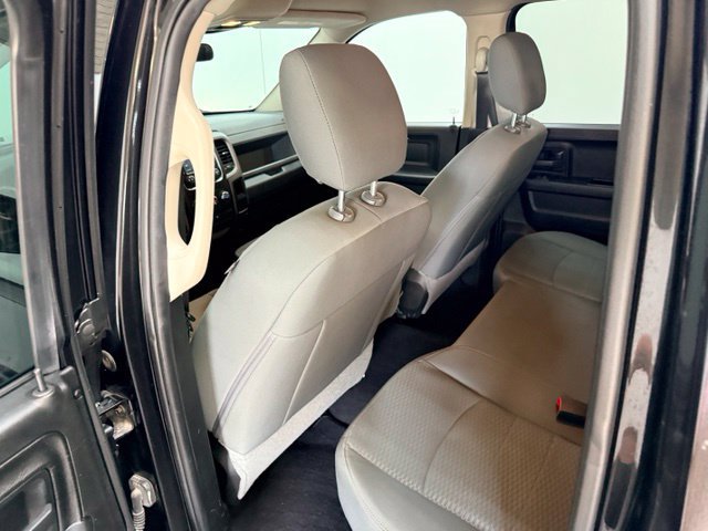 Used 2019 RAM 1500 Express w/ Express Value Package AWD/4WD image 25